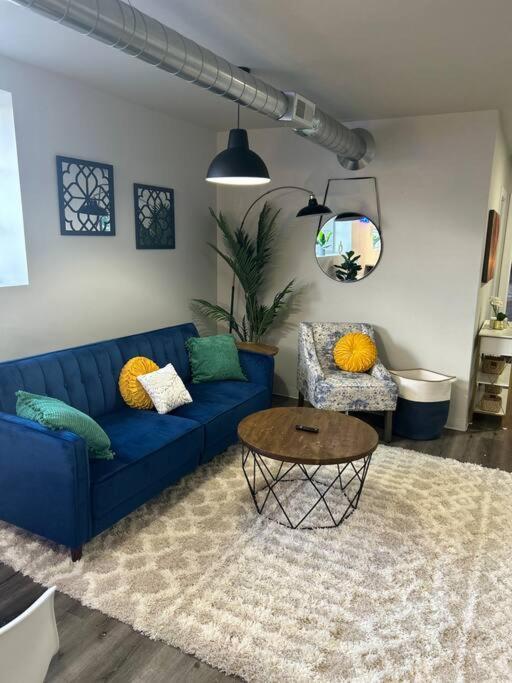 Modern Loft!/Free Parking/Long Stay Friendly! Детройт Экстерьер фото